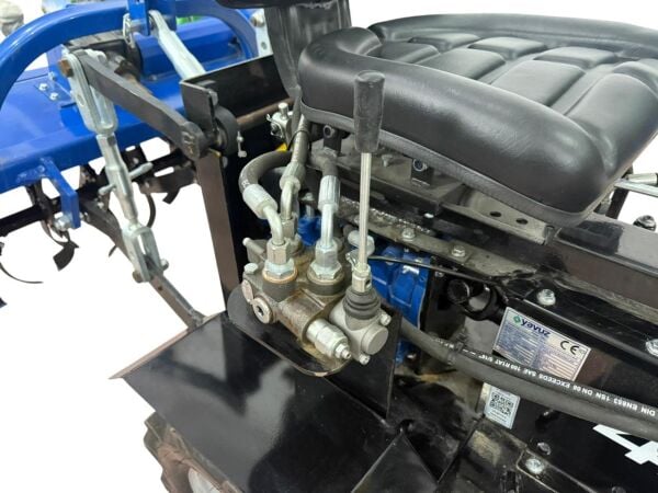 Yavuz Y600SX LİFE 188FE 12 Hp Dizel Marşlı 4x4 Mini Traktör