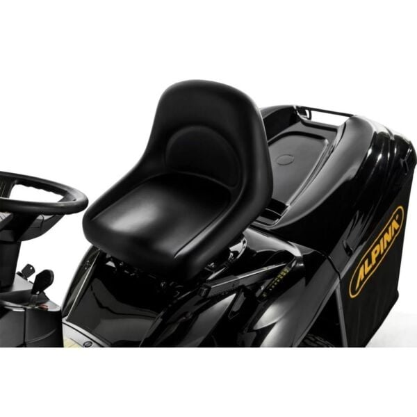 Alpina AT8 122 HWA Çim Biçme Traktörü