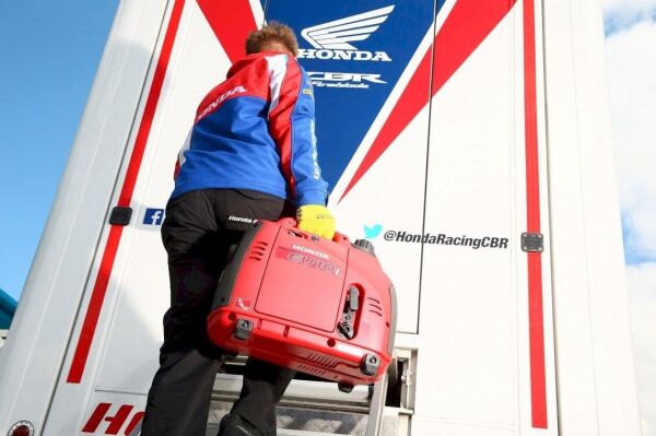 Honda EU 10i 1 kVA İnvertörlü Benzinli Monofaze Jeneratör