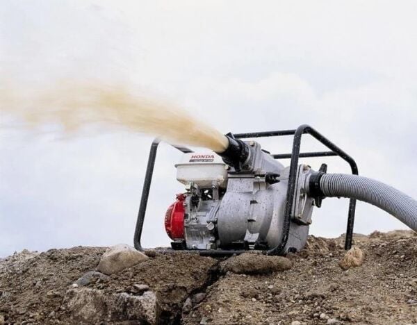 Honda WT40X 9 Hp 4'' Benzinli Pis Su