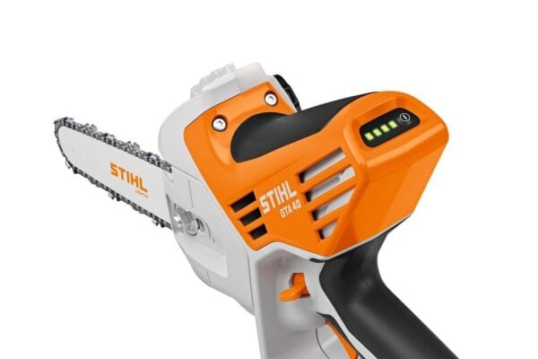 Stihl GTA40 10.8 V Akülü Ağaç Kesme Makinesi