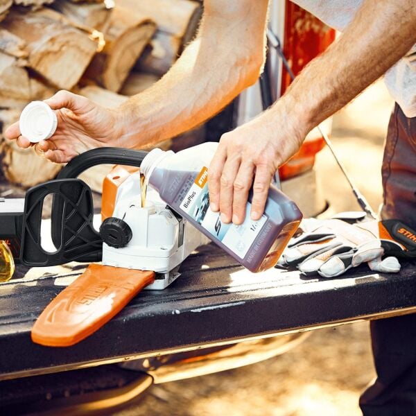 Stihl MSA60 C-BQ 36 V Akülü Ağaç Kesme Makinesi