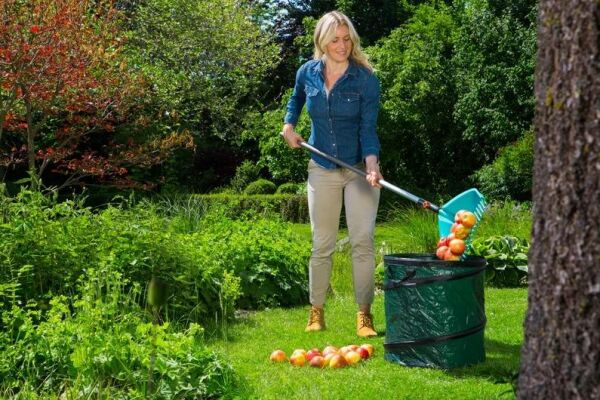 Gardena 3120-20 Kürek Çim ve Yaprak Tırmığı