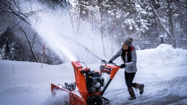Ariens ST28DLE PRO HYDRO 14 Hp Marşlı Kar Küreme Makinesi
