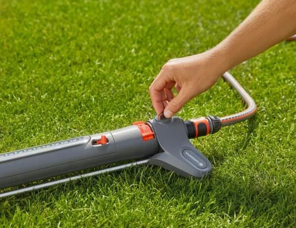 Gardena 18710-20 AquaZoom S Salınımlı Fıskiye