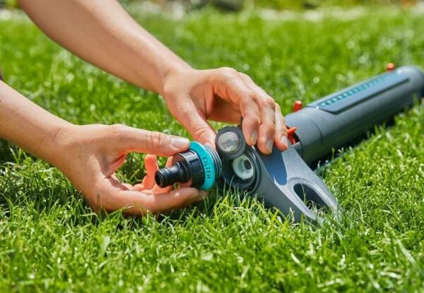 Gardena 18710-20 AquaZoom S Salınımlı Fıskiye