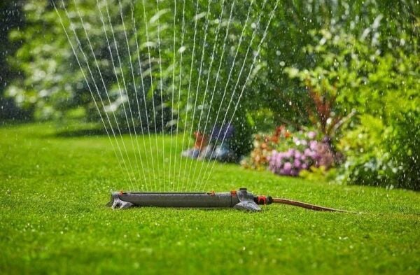 Gardena 18714-20 AquaZoom L Salınımlı Fıskiye