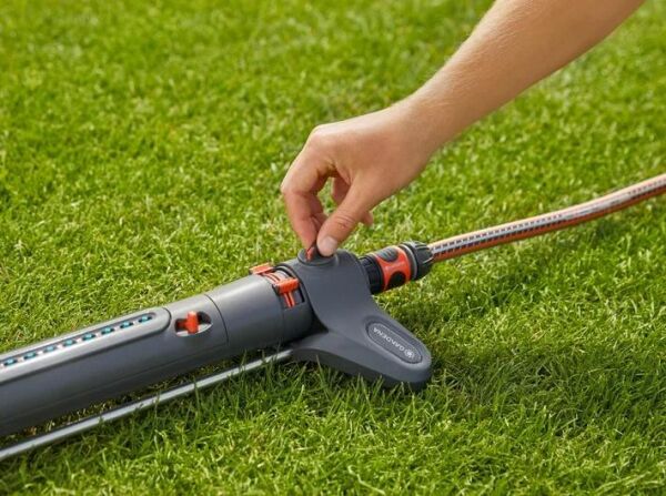 Gardena 18714-20 AquaZoom L Salınımlı Fıskiye