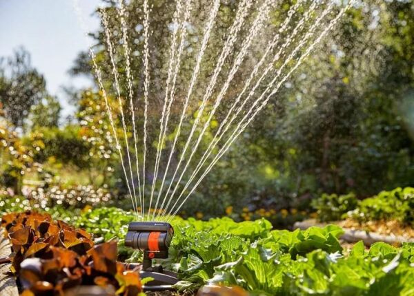 Gardena 18708-20 AquaZoom Compact Salınımlı Fıskiye