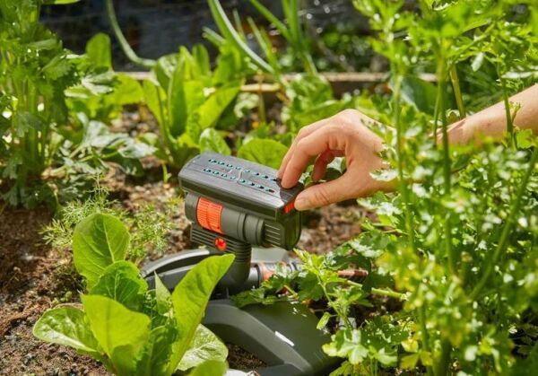Gardena 18708-20 AquaZoom Compact Salınımlı Fıskiye