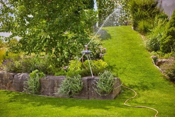 Gardena 8135-20 Tam veya Kısmi Dairesel Darbeli Yağmurlama Sistemi