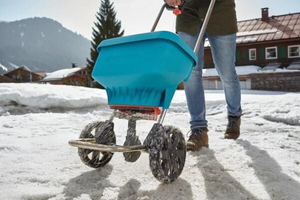 Gardena 436 XL Gübre ve Tohum Serpme Makinesi
