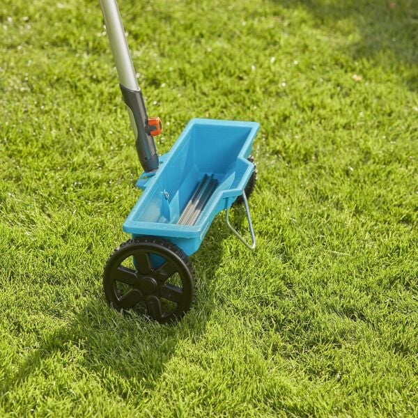 Gardena 420 Gübre ve Tohum Serpme Makinesi