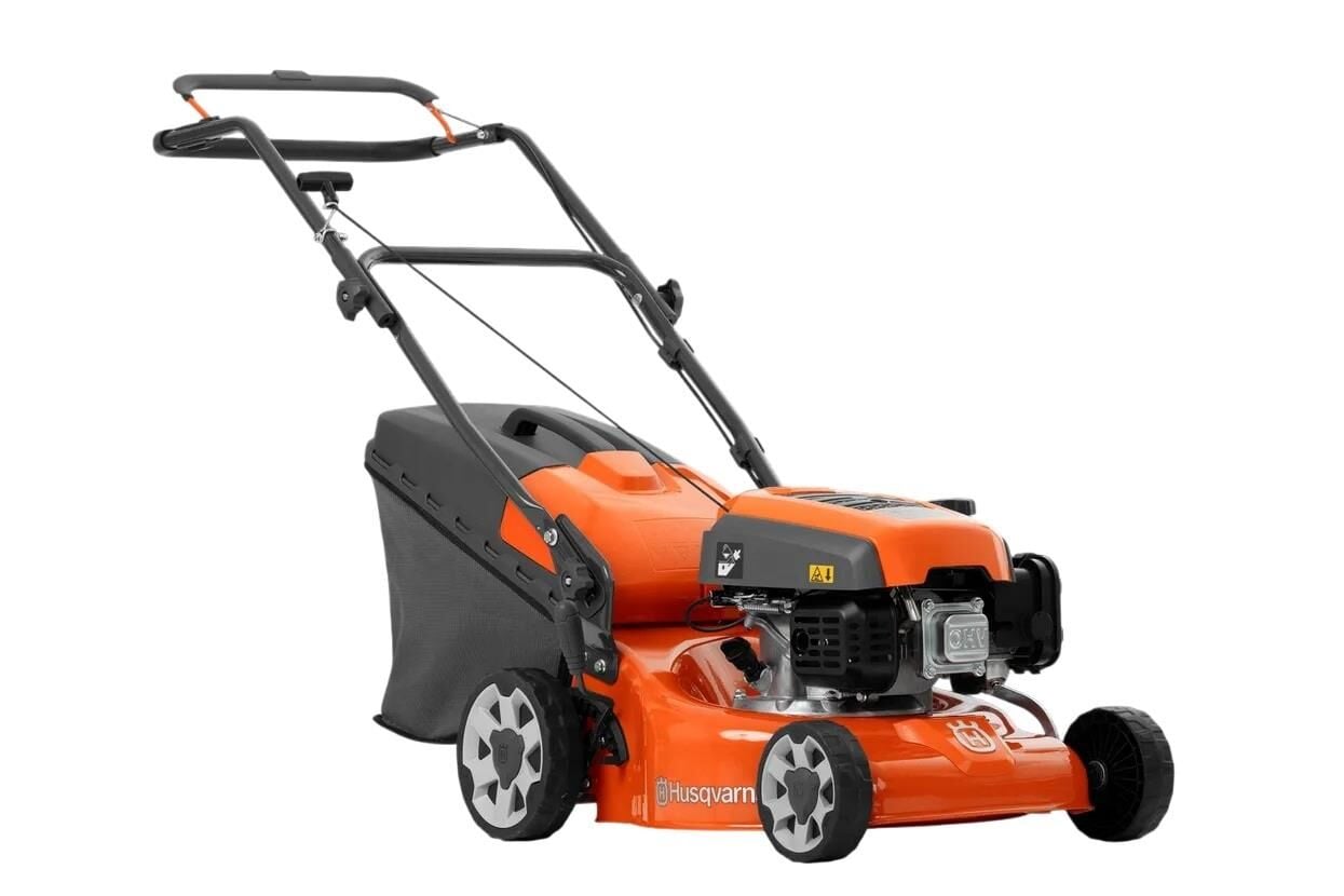 Husqvarna LC 140P Benzinli Çim Biçme Makinesi