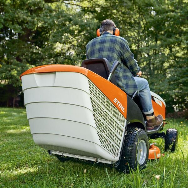 Stihl RT 5097.1 Çim Biçme Traktörü