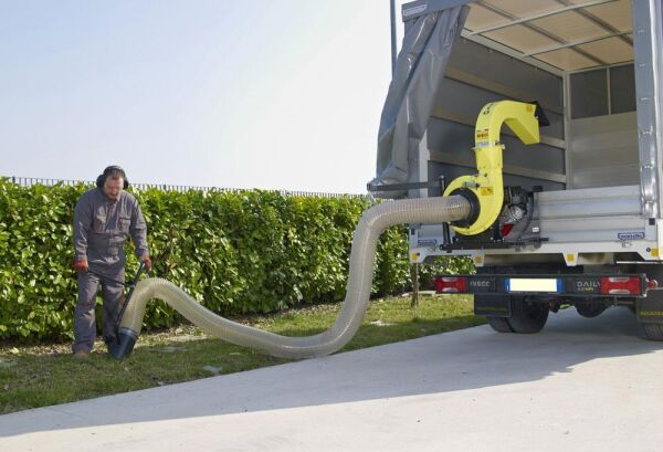 Agrinova OT8B Benzinli Yaprak Toplama Makinesi