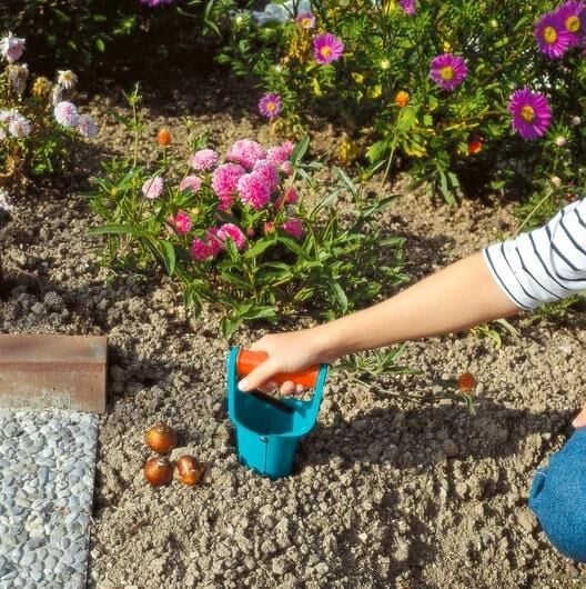 Gardena 3412-20 Çiçek Soğanı Dikici