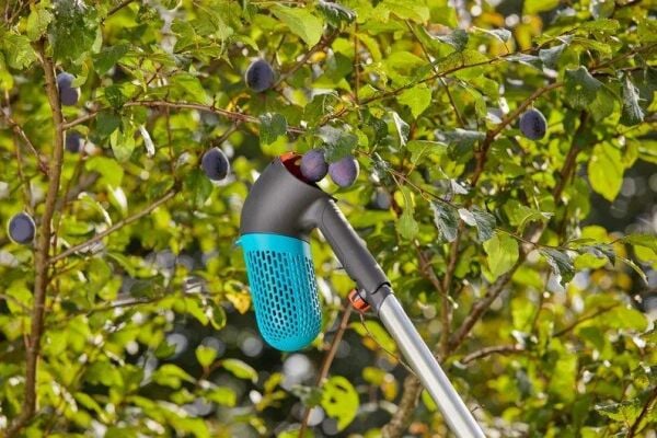 Gardena 17400 Meyve Toplama Aparatı + 3721 Combisystem 210-390cm Teleskopik Sap