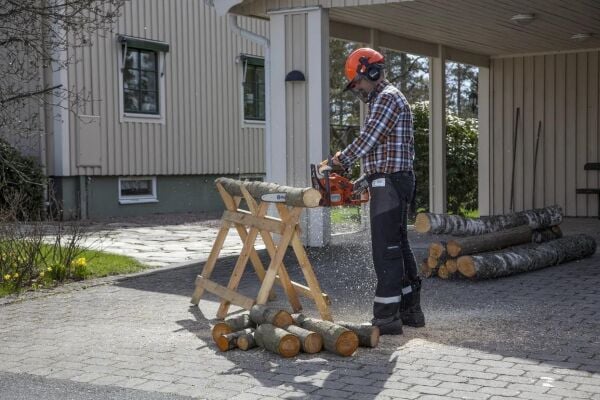 Husqvarna 120 Mark II 1.9 Hp Benzinli Ağaç Kesme Makinesi
