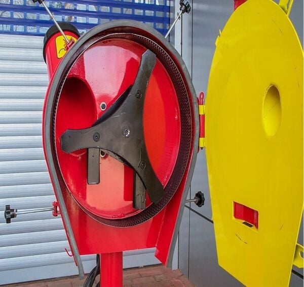 Sezer YKM1 220V Yem Kırma Makinesi