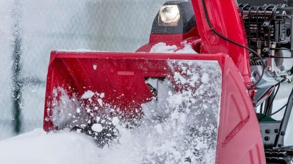 Honda HSS970A ET 9 Hp Paletli Kar Küreme Makinesi